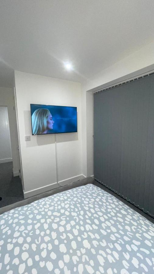 2 Bed Room Luxury Apartment In Old Kent Road London Exteriör bild